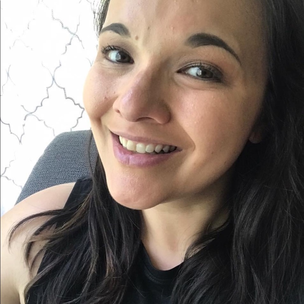 Meet your Posher, Marina